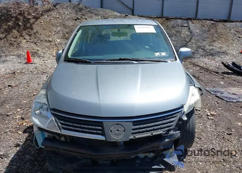 2009 Nissan Versa 1.8S из США, поврежденный, VIN 3N1BC13E19L455441